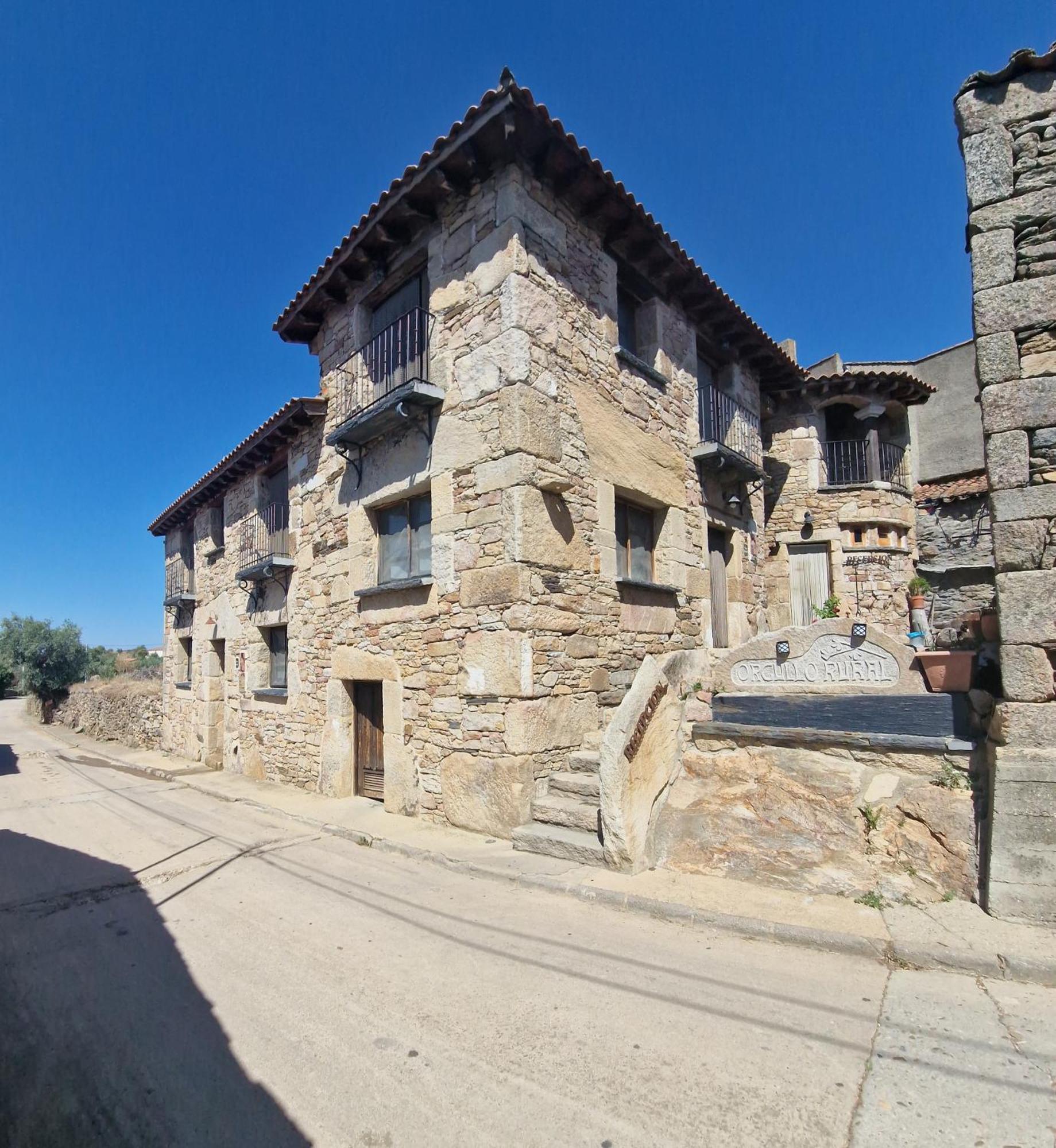 Orgullo Rural Hotel Bermellar Exterior foto